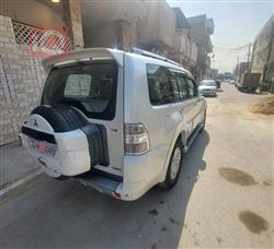 ميتسوبيشي باجيرو